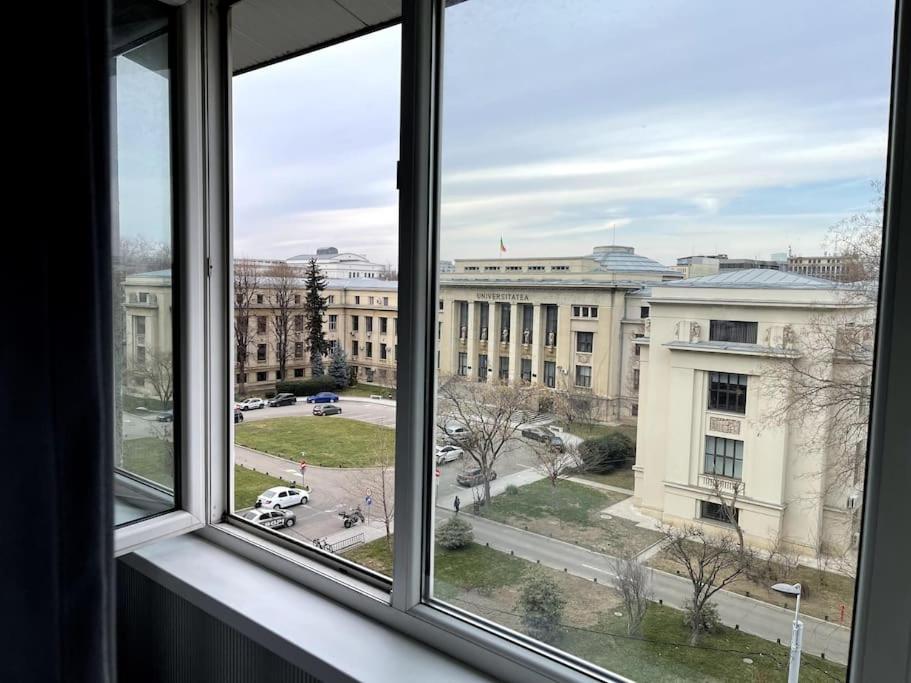 Studio Facultatea De Drept Bucharest Luaran gambar